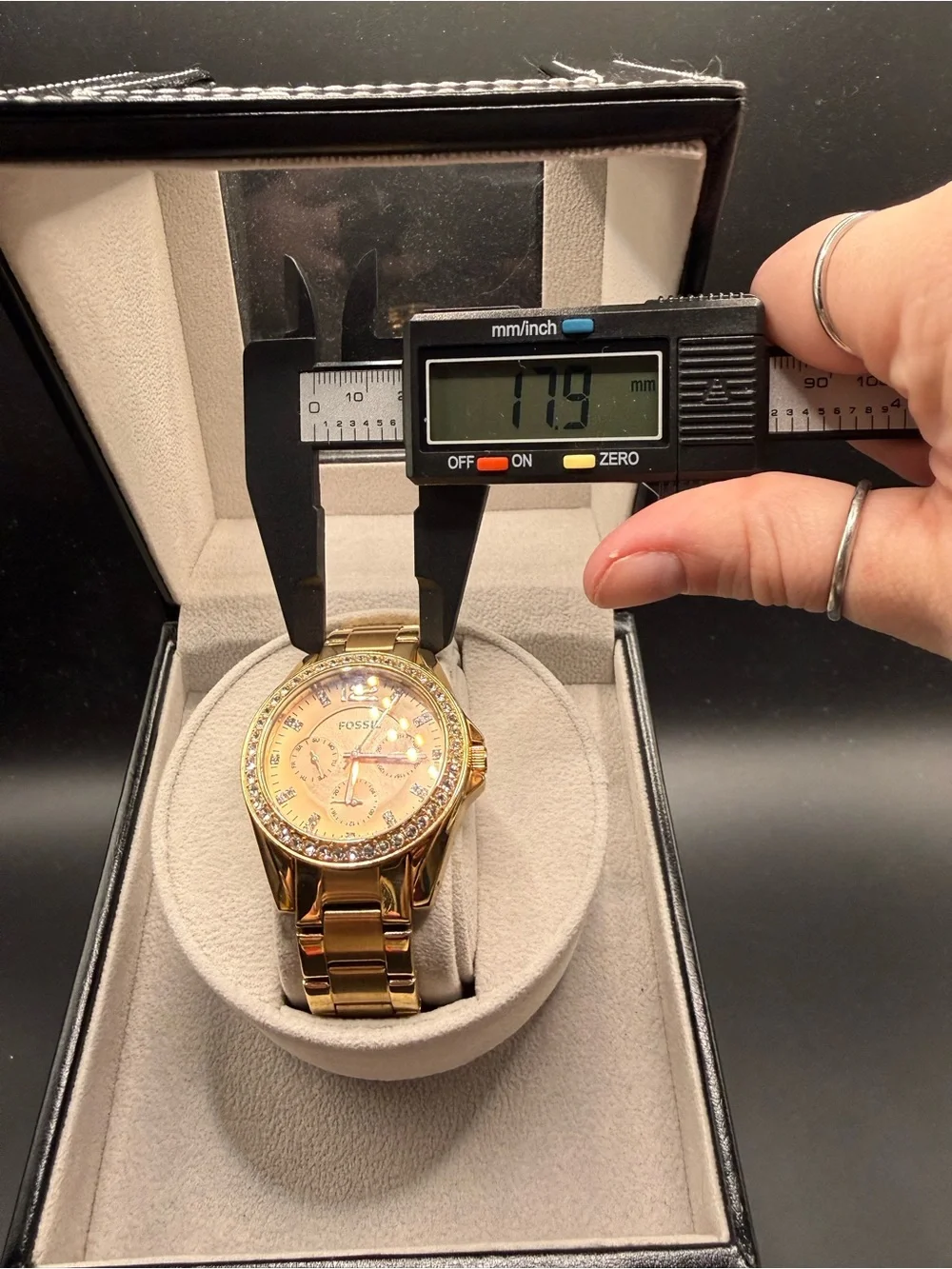 Fossil Riley ES2811 Gold Tone Crystal Watch Womens 38.6mm Rose Dial Multi 10 ATM